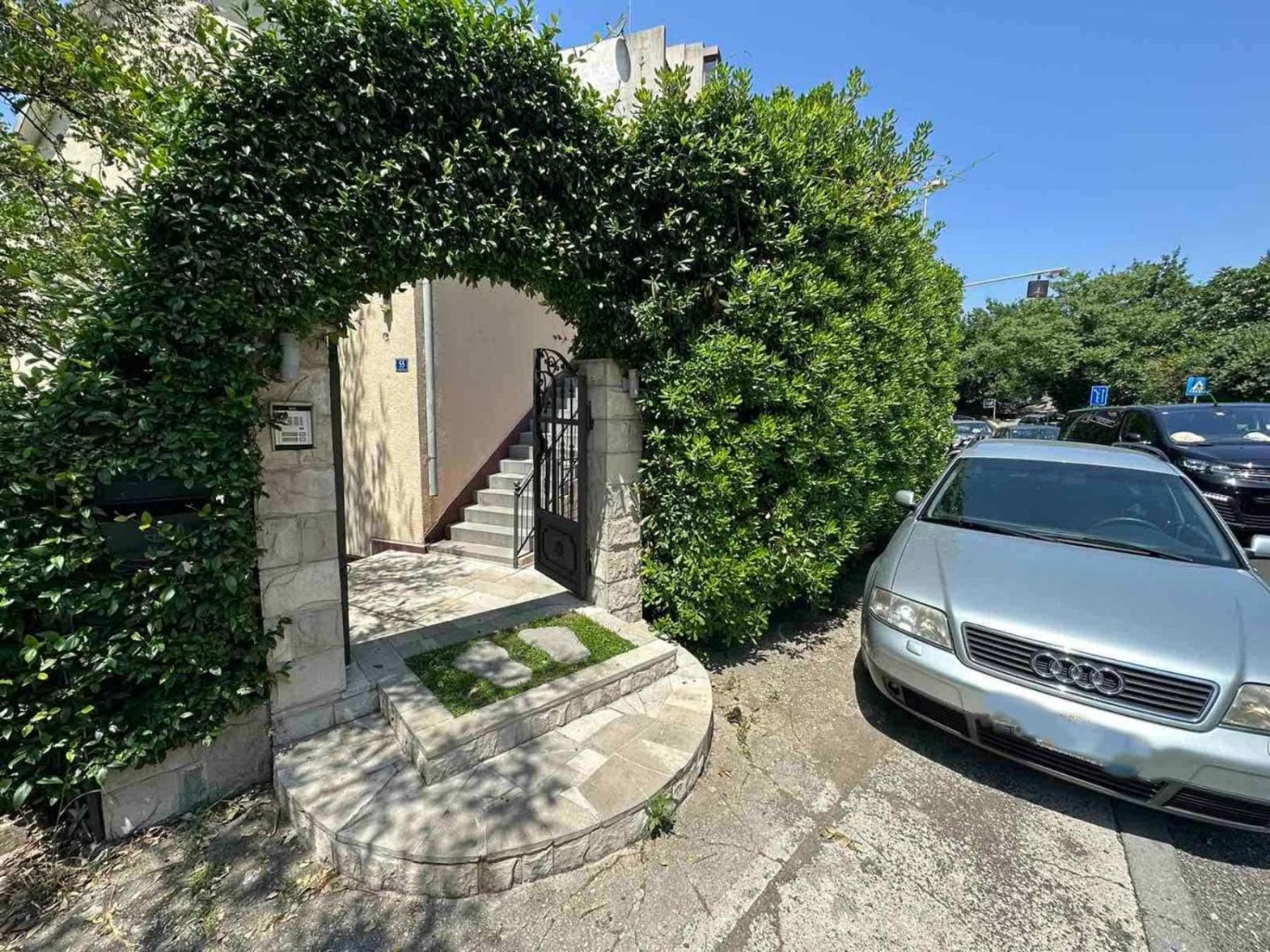 Apartments Amigo Kotor Exterior photo